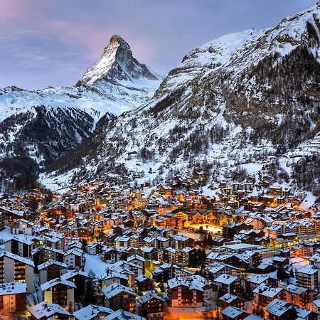 Apartment Aquila By Interhome Zermatt Bagian luar foto